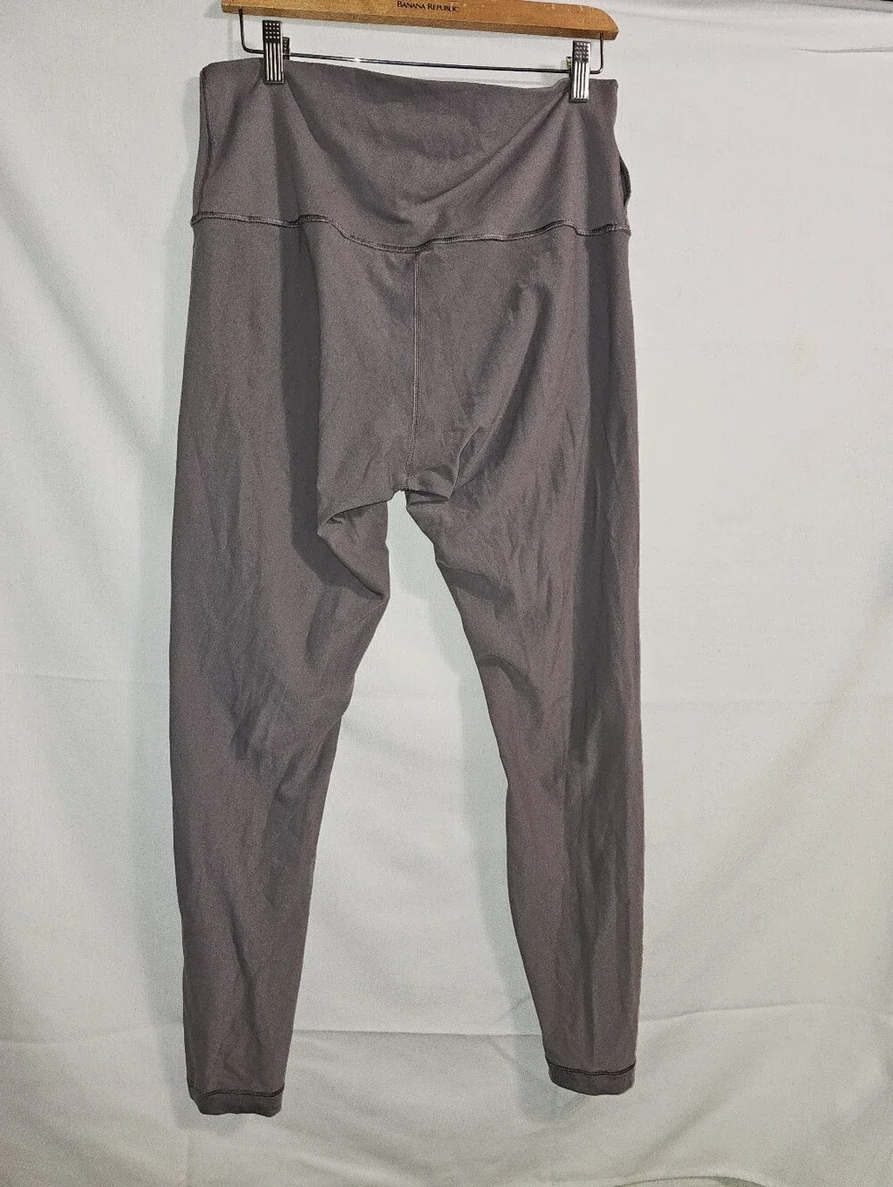 The Lululemon Fast and Free High-Rise Tight 27